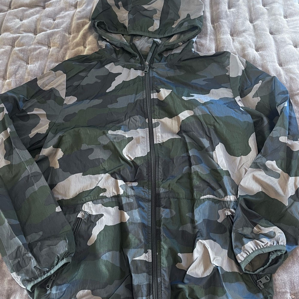 Camouflage Hooded Jacket